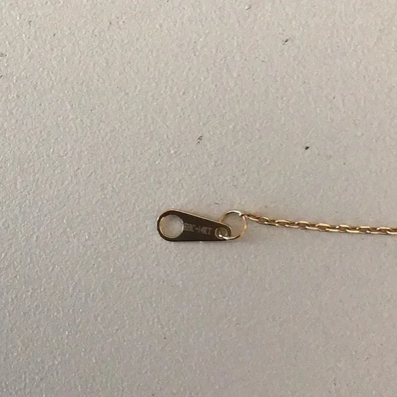 Dainty 14K Gold CZ Pendant EUC - Picture 8 of 8